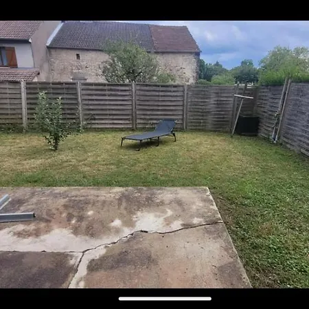 펜션 Maison 2 Doubles Cour Et Jardin Serqueux (Haute-Marne)