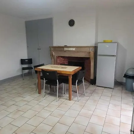 Maison 2 Doubles Cour Et Jardin Ferienhaus Serqueux (Haute-Marne)