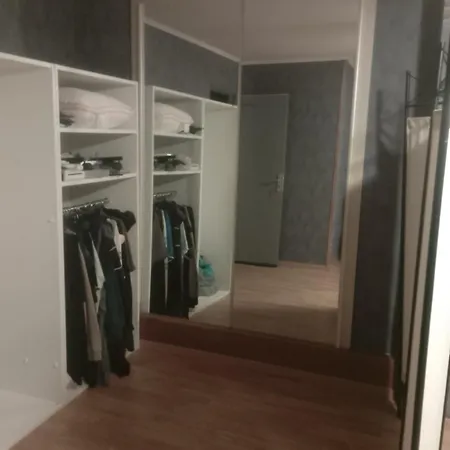 度假居 Maison 2 Doubles Cour Et Jardin *