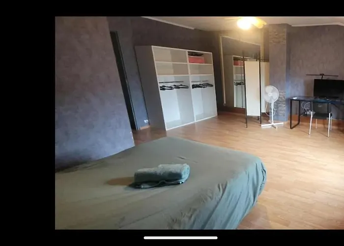 度假居 Maison 2 Doubles Cour Et Jardin *