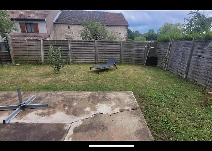 度假居 Maison 2 Doubles Cour Et Jardin Serqueux (Haute-Marne)
