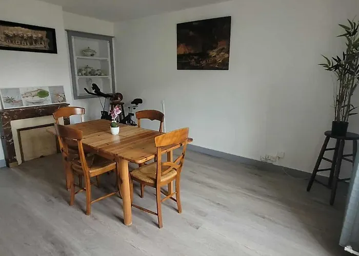 Maison 2 Doubles Cour Et Jardin 度假居