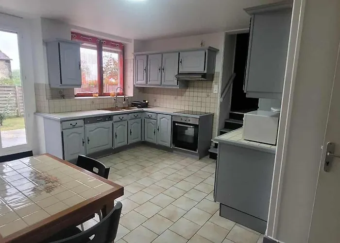 度假居 Maison 2 Doubles Cour Et Jardin *