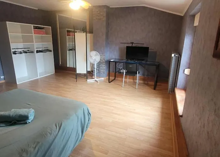 度假居 Maison 2 Doubles Cour Et Jardin *